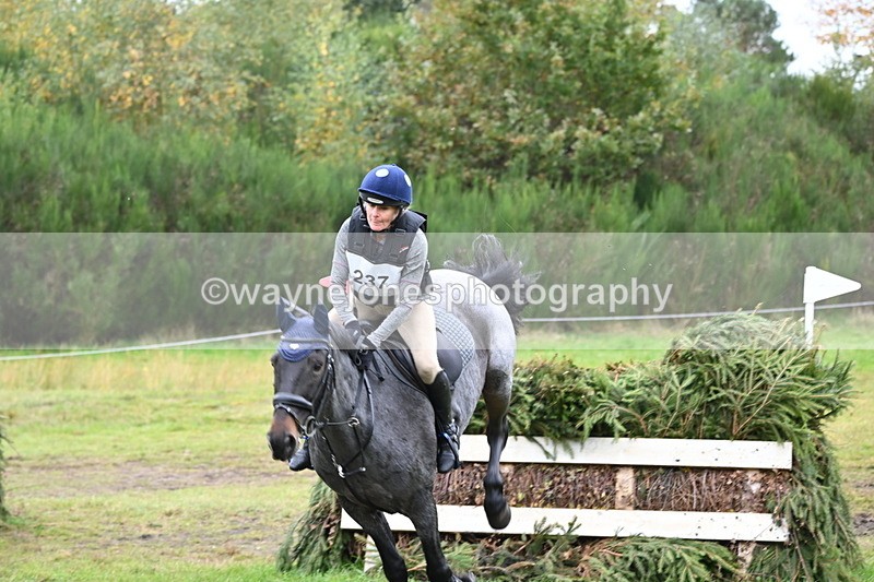 WJ6_3952 - 90cm Cam 1 Time 14:05 to 14:35