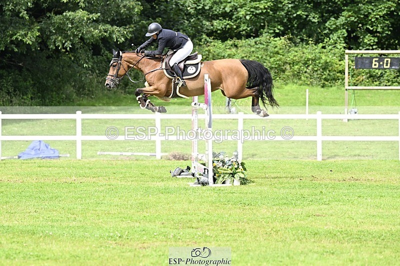 240711-153735-28753 - Cls 118 Snr 1.45m GP Jump Off and Presentations