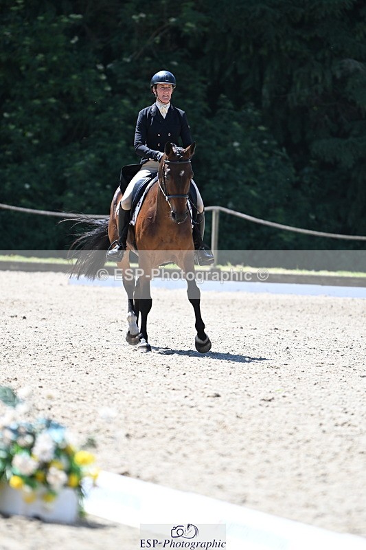 250522A-121743-03692 - C-209-Sarah.Gairdner-WESTPOINT.QUICK.LETS.PARTY