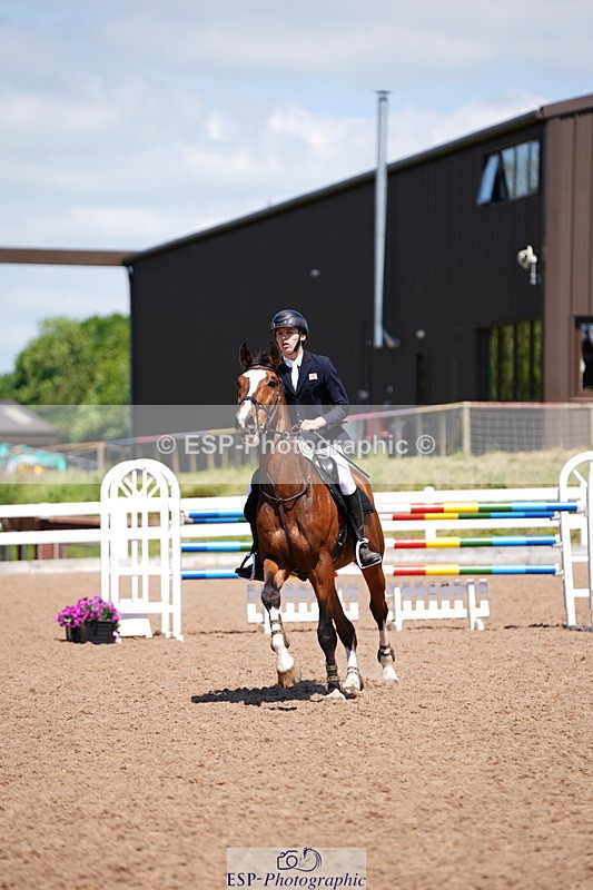 240525A-122542-05945 - Cls 16 Snr 1.20m Open