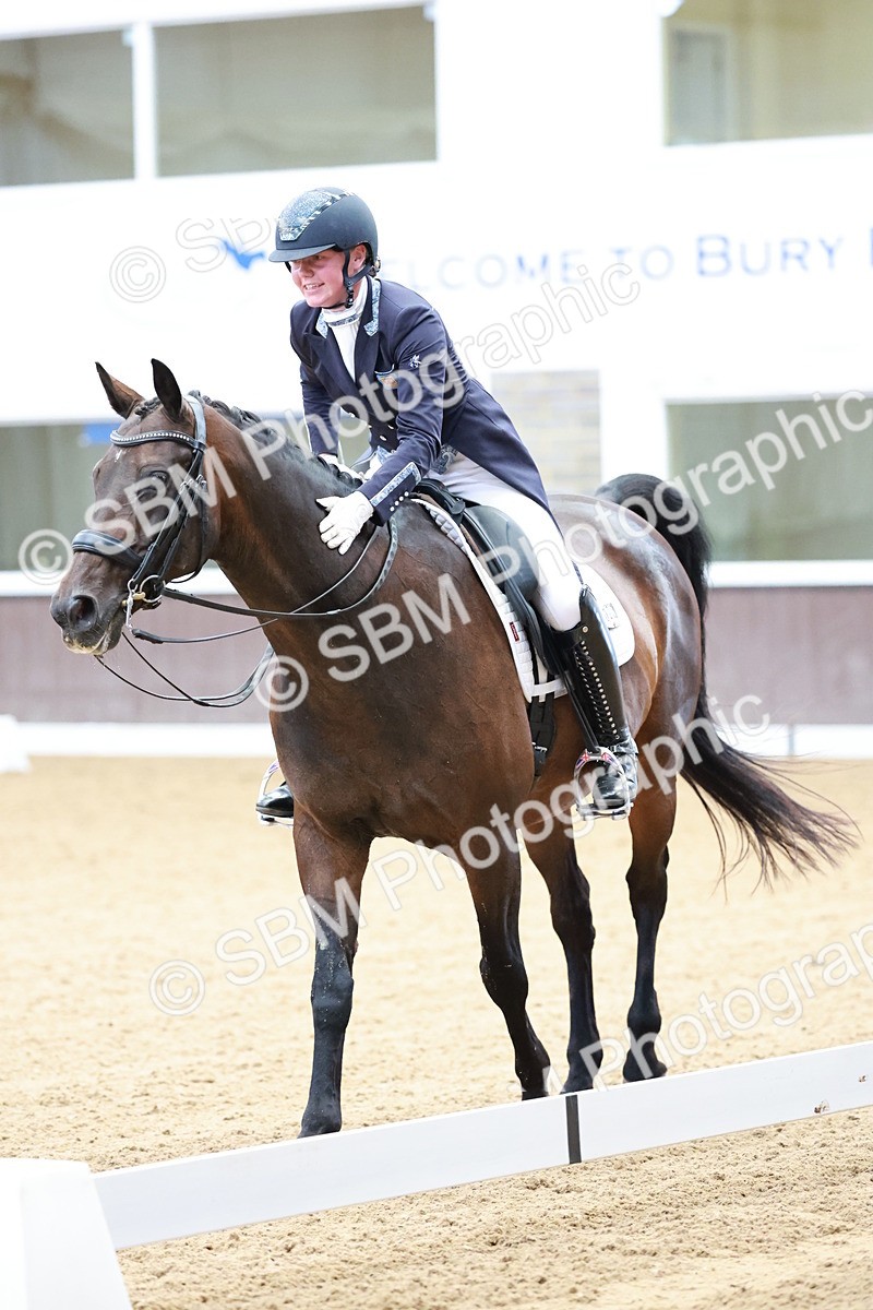 SBM_015843 - Class 5 - FEI INT II - 15.48-17.00