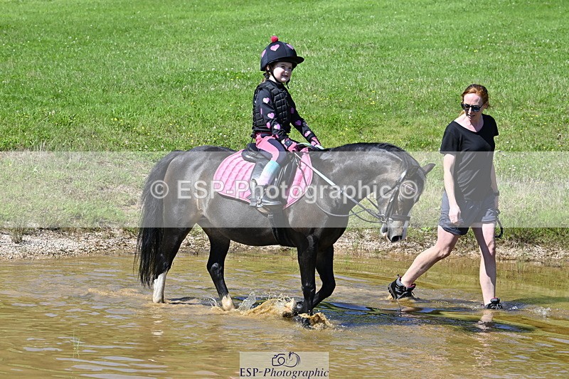 240728B-105845-00780 - Theo's Group XC