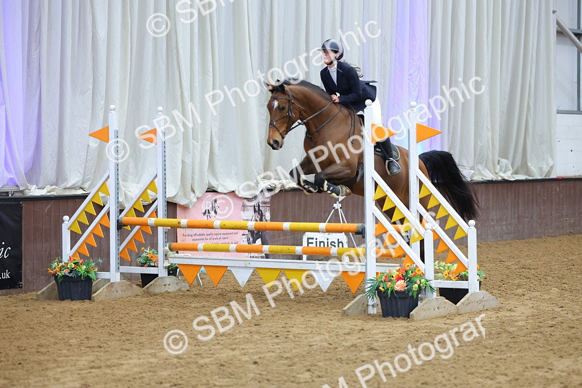 SBM_009506 - Class 20 - Senior British Novice/ 90cm Open - First Round (0.90m)