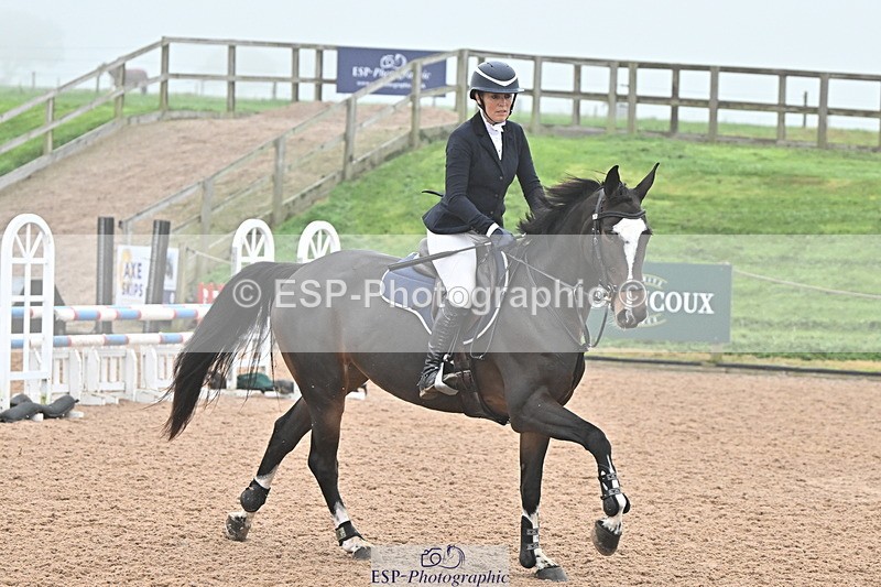 241103A-112705-07045 - SUN Cls 18 British Novice and 90cm Open