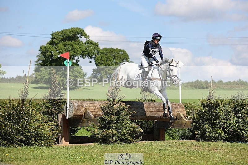 240525-100941-11931 - 317-FILIPO-Piggy_March