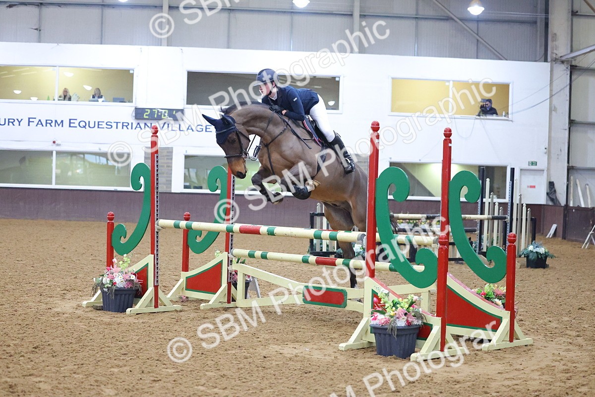 SBM_008765 - Class 22  - Senior Newcomers/ 1.10m Open - First Round (1.10m)