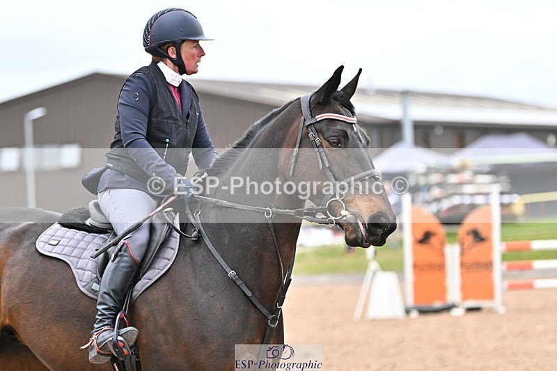 250414-120105-00755 - 1.10m Round 1