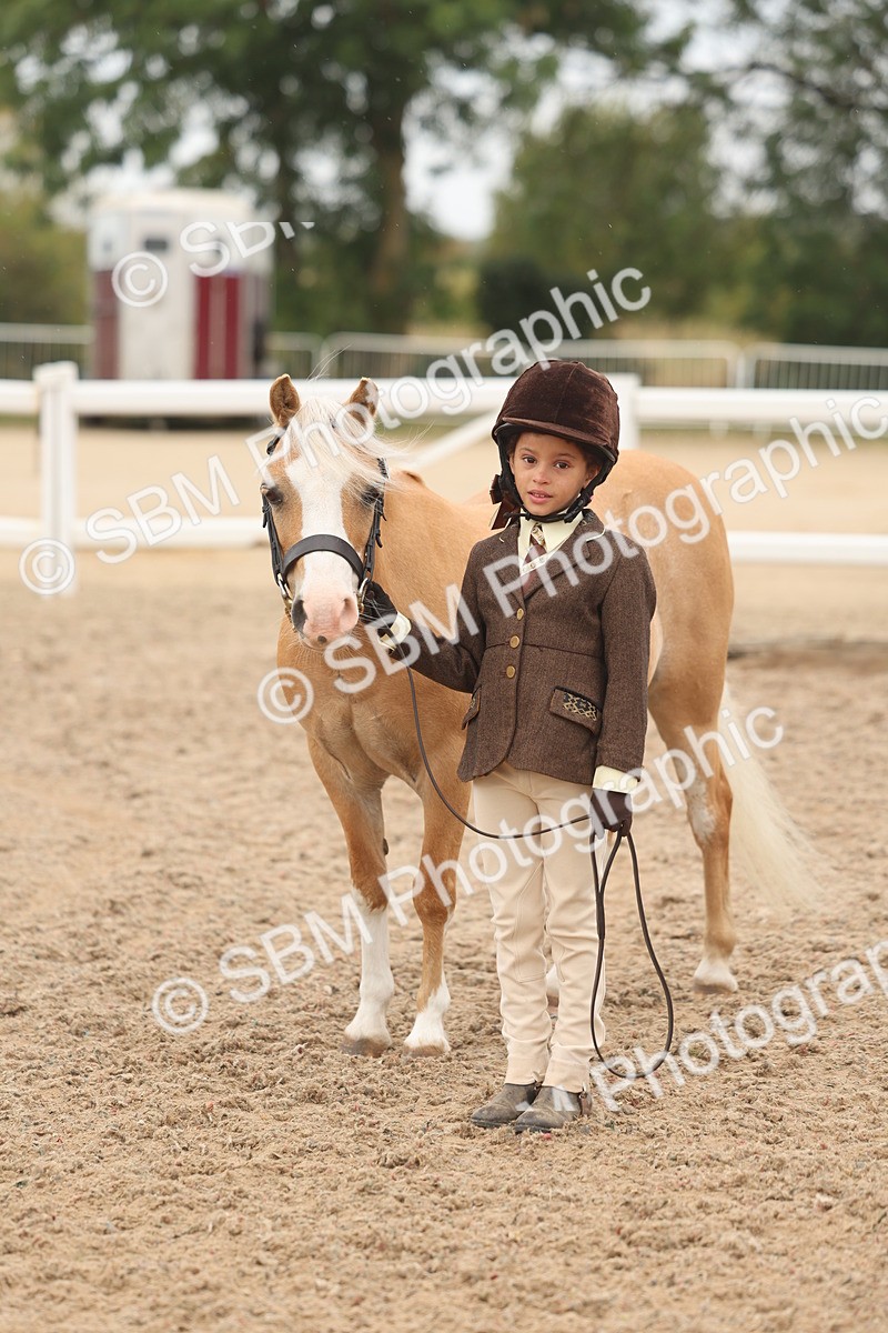 SBM_00584 - Class 13 Young Handler
