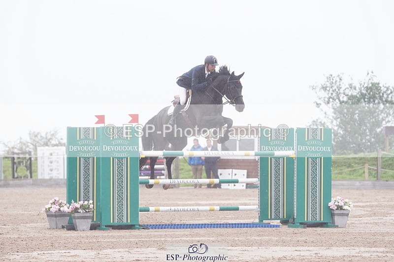 240720A-110434-14252 - Cls 3, 3 Star Small Tour 1.40m