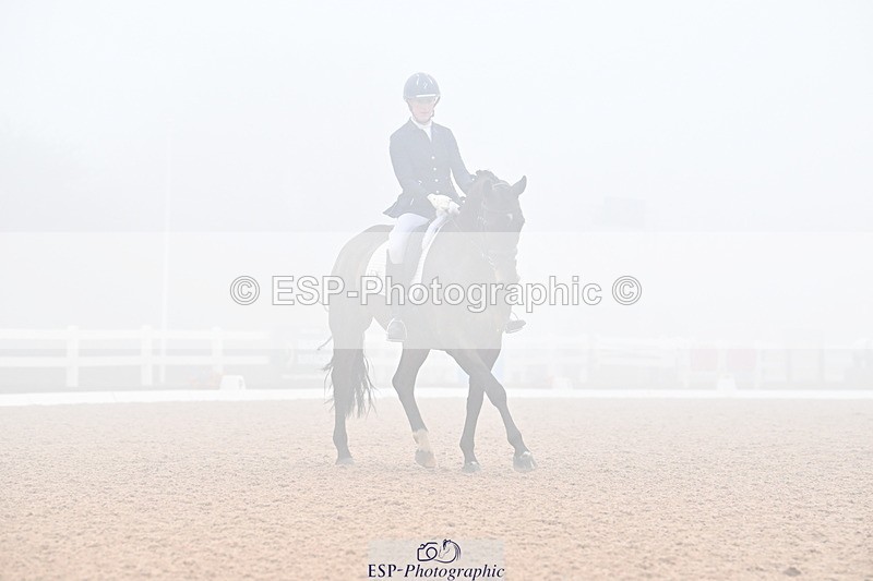 240217A-142753-03438 - 163-Anna.Johannson-Diamond.Bar