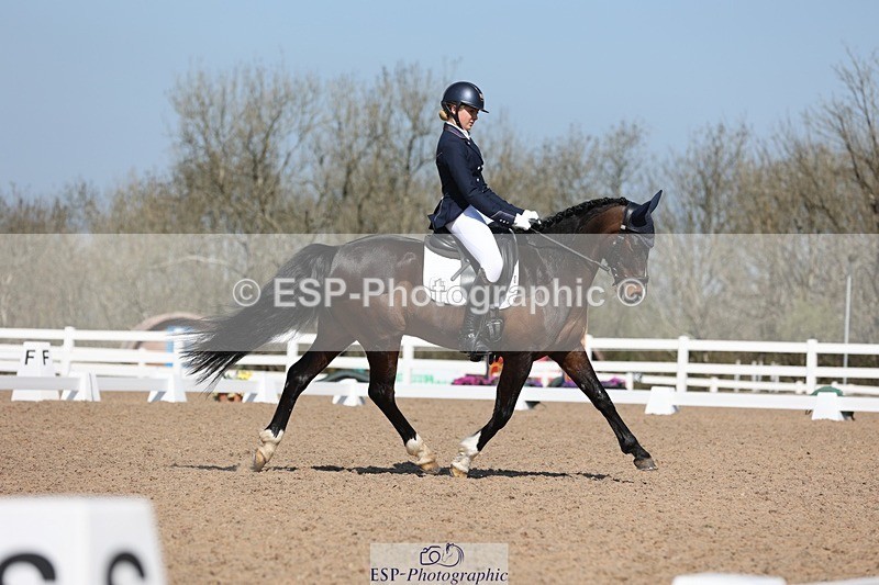 250405-120605-10331 - 112-Ella.Fraser-Brouwershavenss.Viceroy