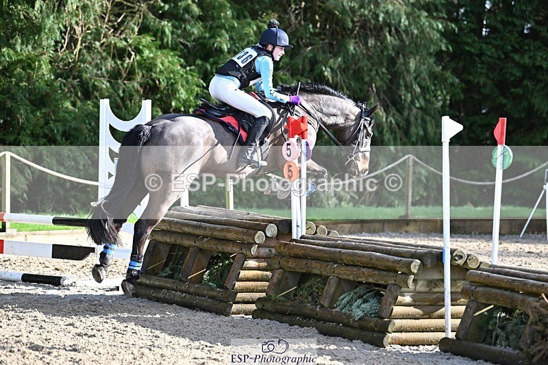 240302-150234-01686 - Cls 3 90-95cm