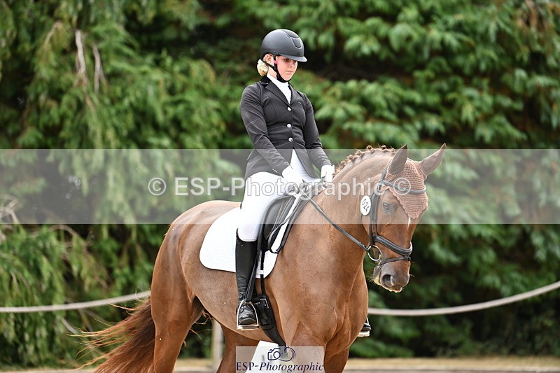 250808A-102954-00329 - 024-Daisy.Hedges-Felicia.V