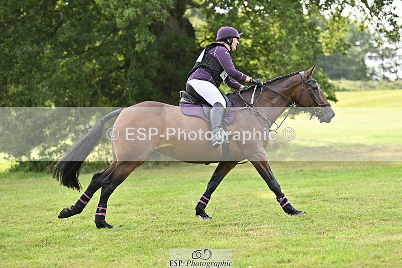 240825X-170746-37671 - 80cm XC 16.30 to 17.30