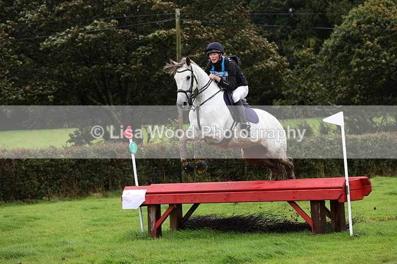 1X9A1940 - Class 5: 90cm Red Table