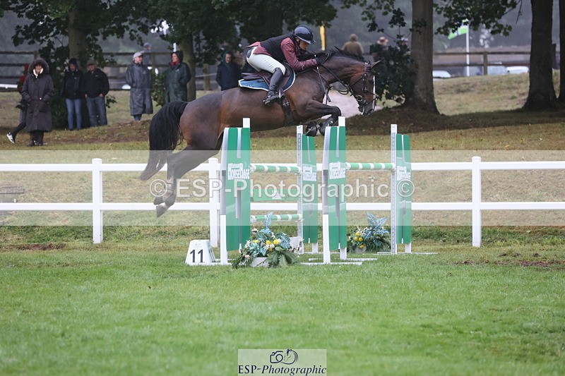 250830A-163102-07525 - Cls 17 Snr Foxhunter