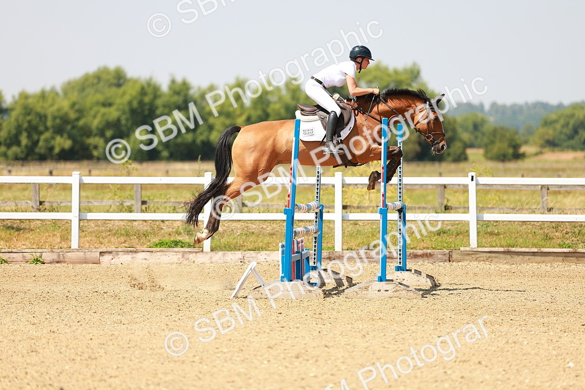 SBM_001325 - Class 4 - Senior Newcomers - 1.10m