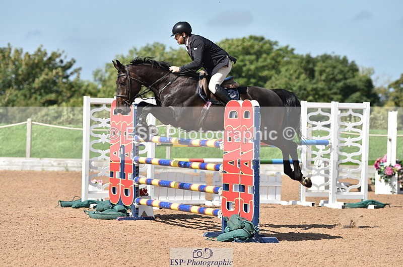 230810A-110756-00798 - Cls 9 Foxhunter