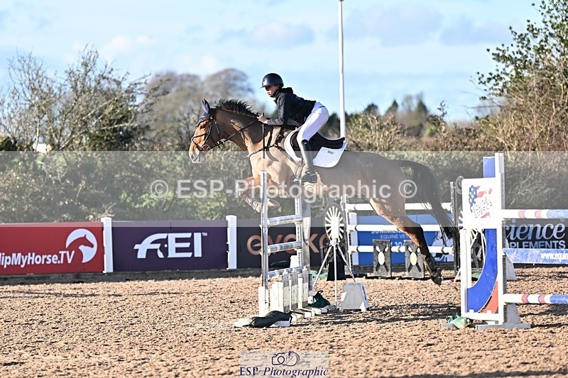 251203-135013-00727 - Cls 5 Foxhunter and 1.20m Open