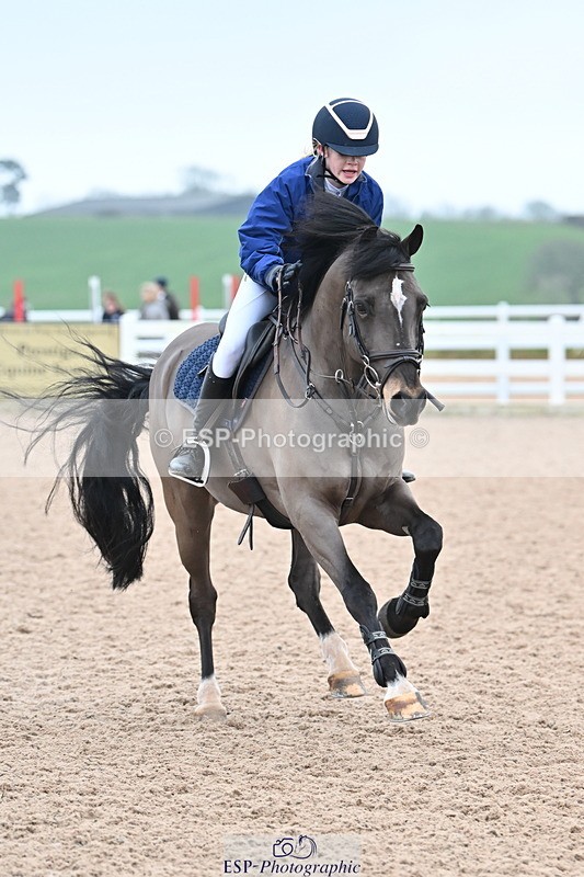 240128A-113314-00559 - Cls 3 Pony Discovery and 90cm Open