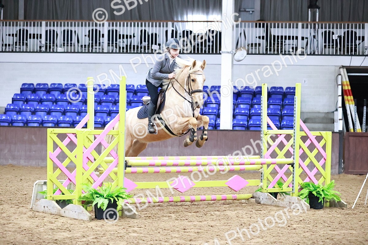 SBM_004083 - Class 14 - Clear Round 80cm