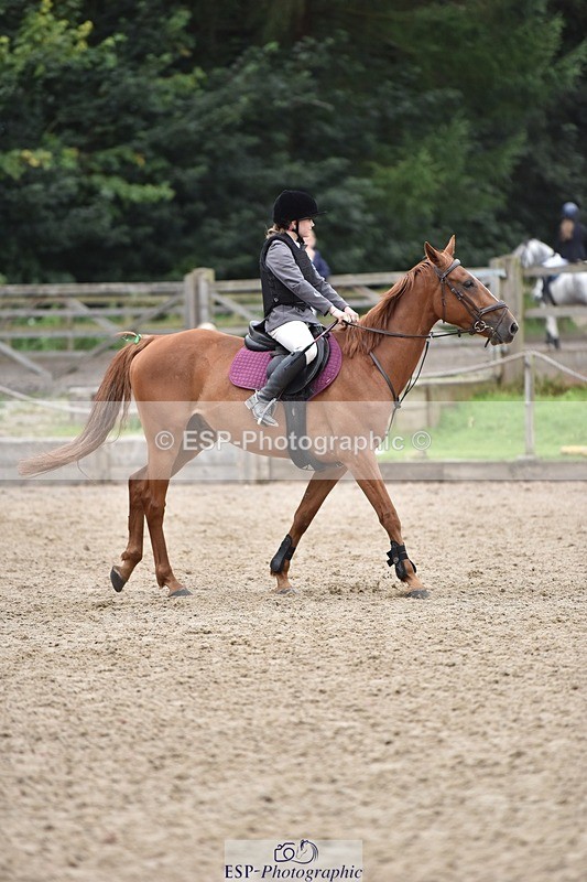 240802-111320-02641 - 80cm Round 1