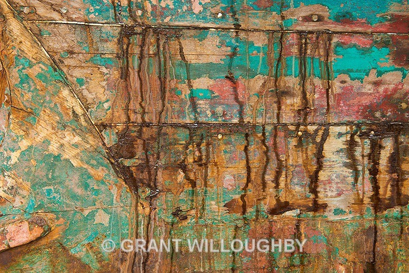 Un-named boat 5 - Detail in the land
