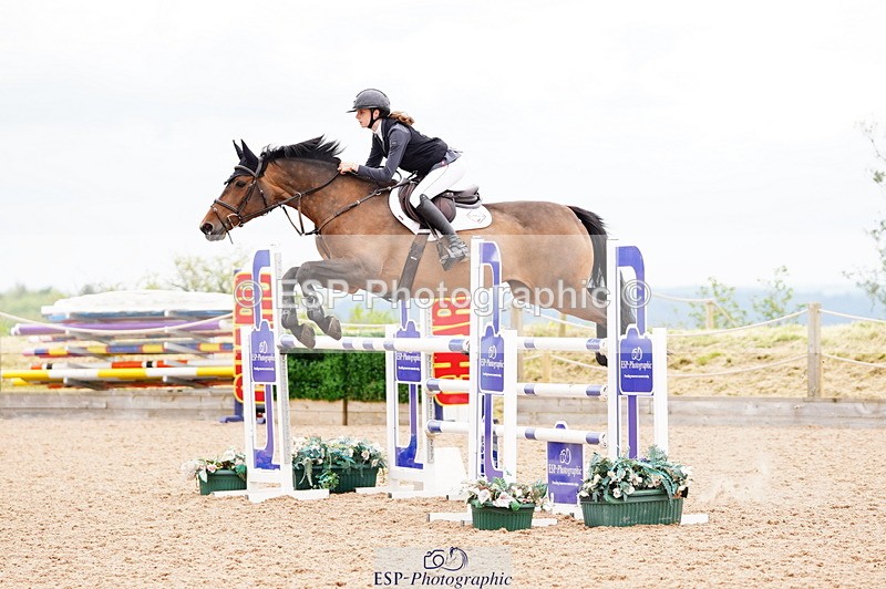 240524A-125352-03665 - Cls 16 Snr 1.20m Open