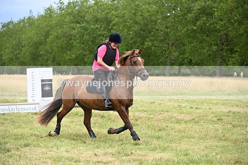 WJ6_3913 - Time at Jump 12:22 to 13:03