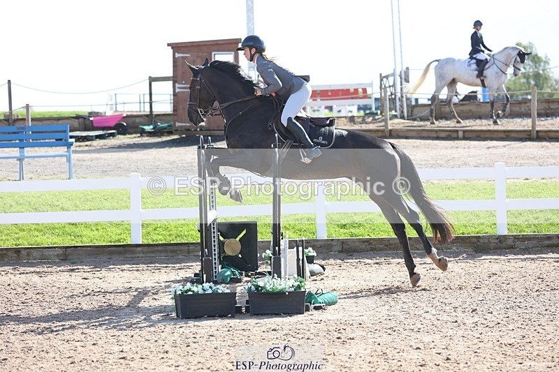 250913-103901-06107 - Cls 21 Snr British Novice and 90cm Open