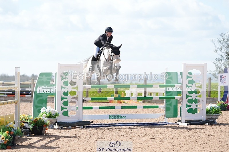 260328-123138-03401 - Cls 15 Foxhunter