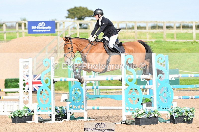 240915A-163927-11067 - Cls 30 Snr Foxhunter
