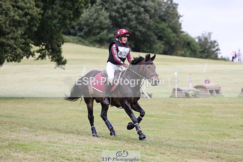 240825X-161230-36434 - 80cm XC 15.30 to 16.30