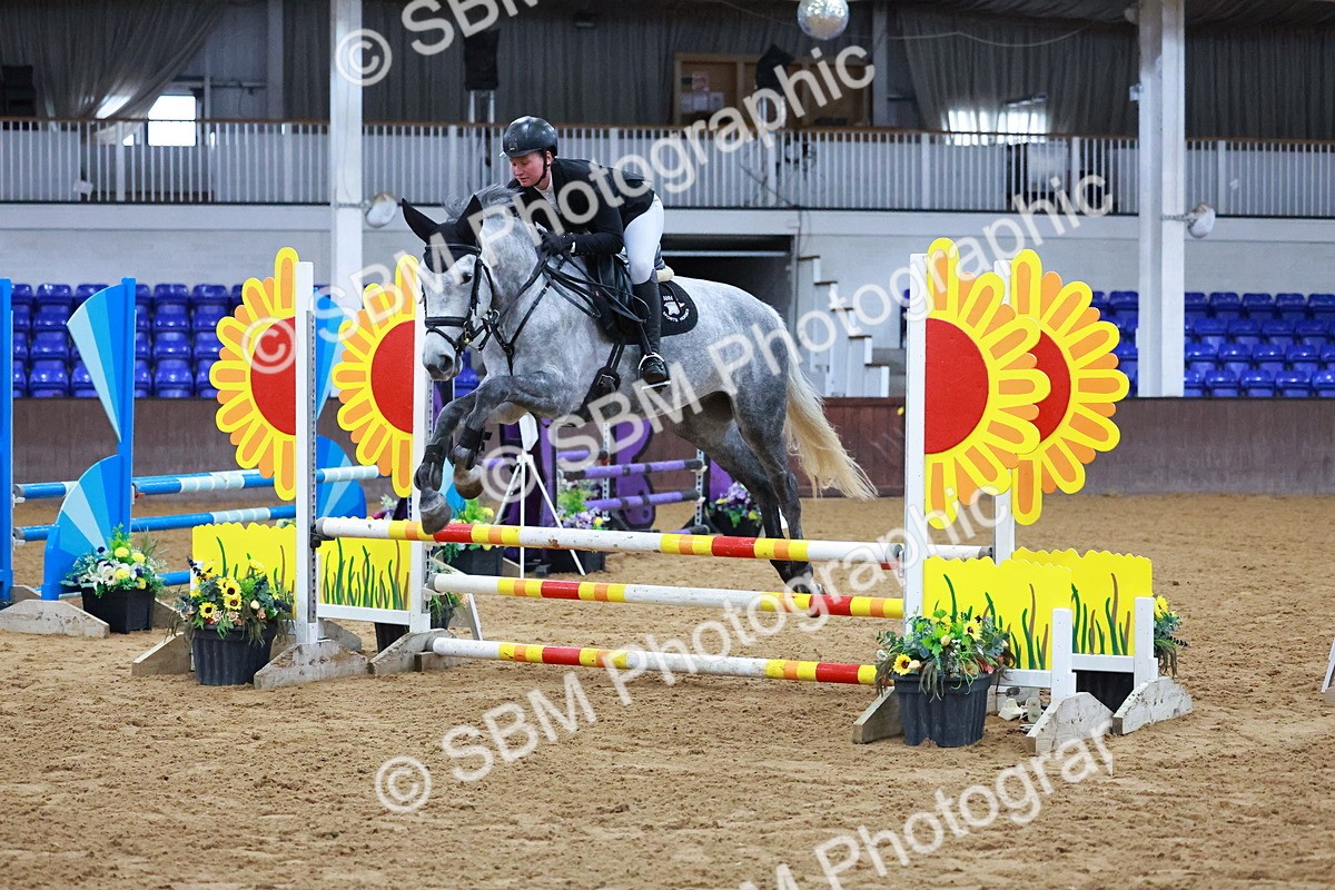 SBM_006409 - Class 17 - Senior Discovery - 1.00m