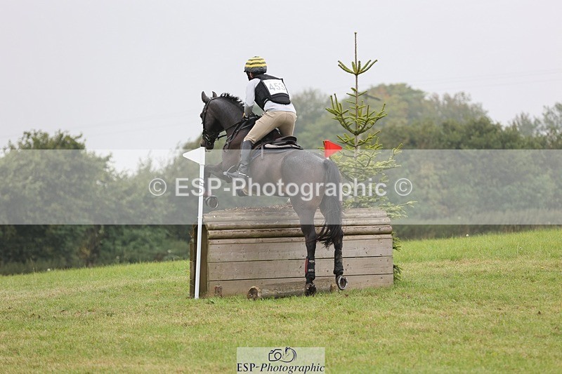 240901A-105828-06139 - 453-Alex.Jupp-CARRY.ON.REGARDLESS