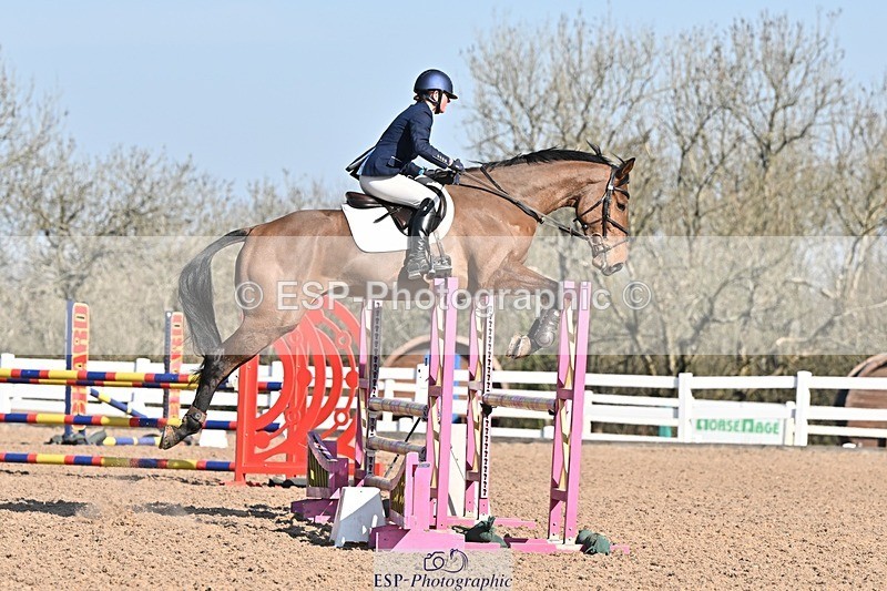 250409-095845-00077 - Clear round, Brit Nov & 90 open
