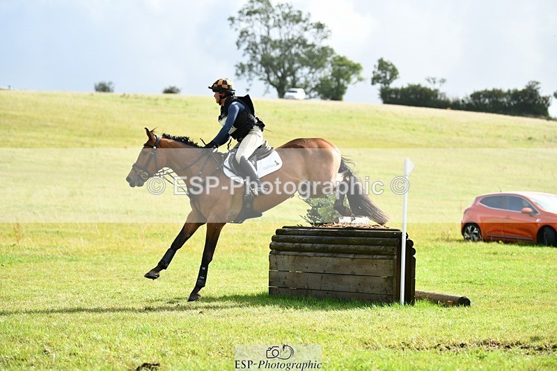 250831-100558-05822 - J-464-Kat.Raybould