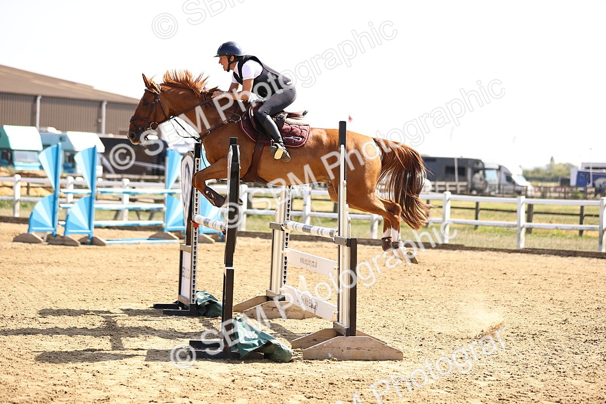 SBM_006955 - Class 13 - Senior Newcomers - 1.10m