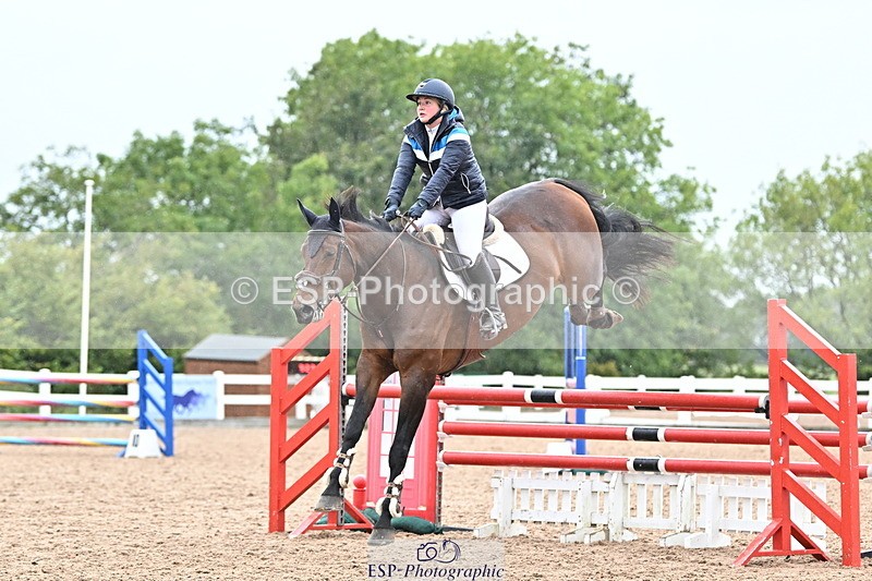 240925A-121945-00453 - Cls 3 Snr 1.05m Open