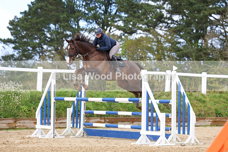 3E7A1665 - Class 7: Senior Newcomers/1.10m open