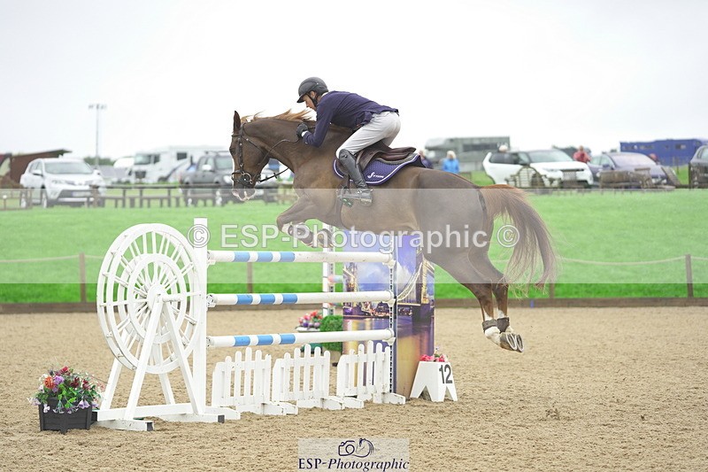 230730A-134936-10183 - Cls 27 Chard Grand Prix