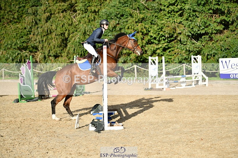 251004A-164321-02188 - Classes 10 & 11 80cm