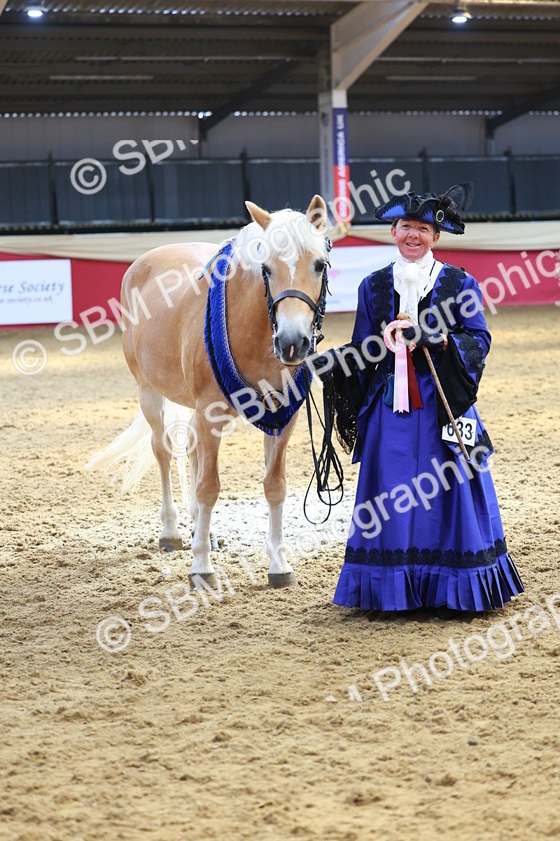 SBM_13698 - Class 104 - IH  Costume
