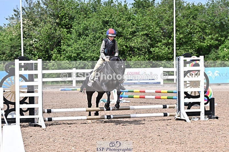 250517-111234-00896 - 40cm Assisted