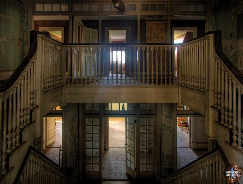  - Vincent Campbell Center*