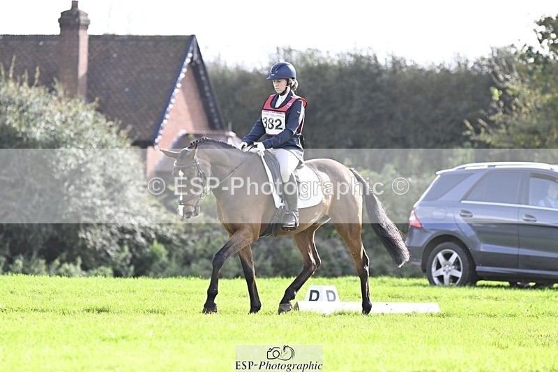 241025-134626-09516 - 382-Charlotte.Baker-Thomas-KID.KOUTURE