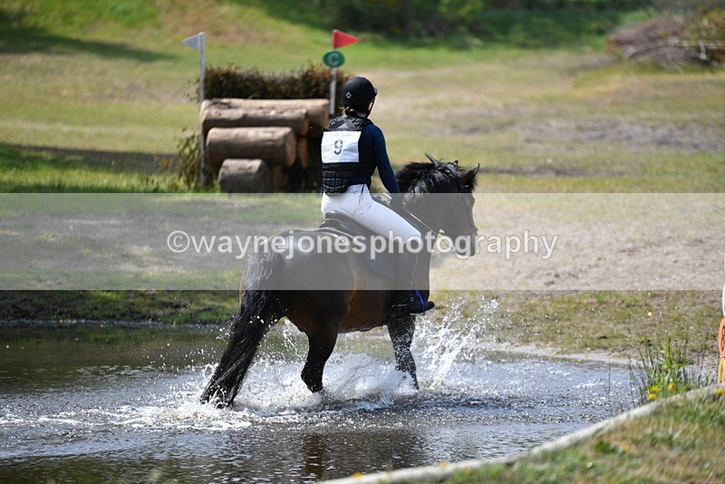 WJ5_5861 - Tweseldown 3-Phase Training (XC) 19-05-25