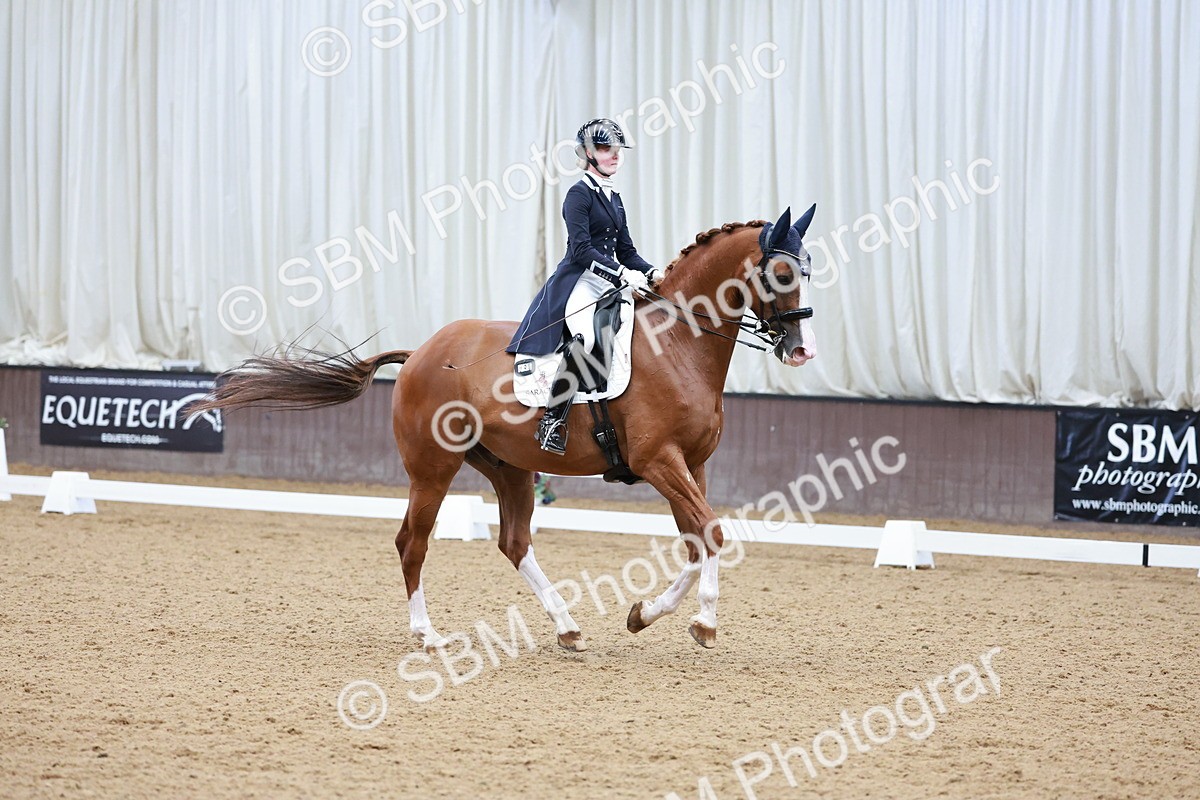 SBM_015995 - Class 5 - FEI INT II - 15.48-17.00