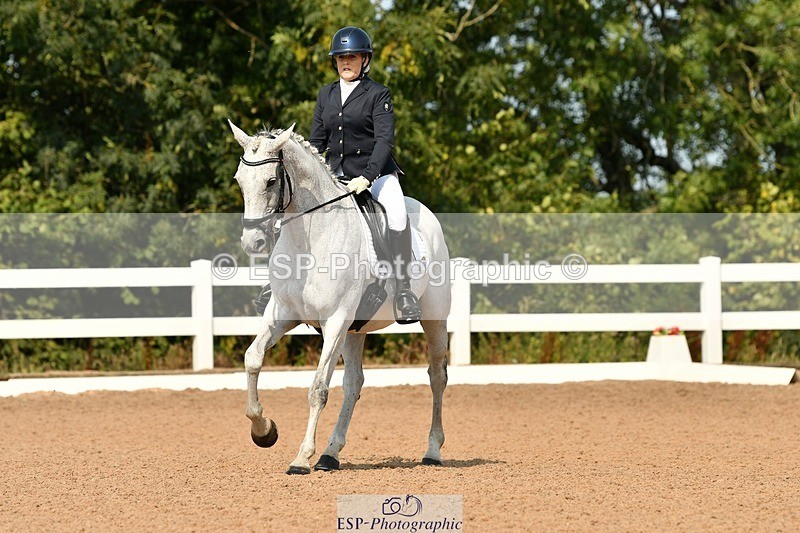 250817-111121-08492 - 086-Tammie.WellsSilver.moonshine