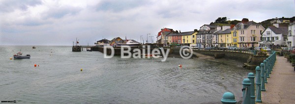 Aberdyfi seafront - Places &Towns